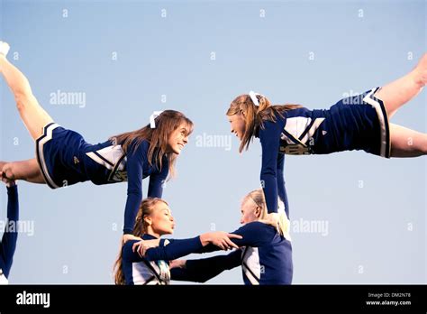 Notre Dame Cheerleaders During Game Hi Res Stock Photography And Images