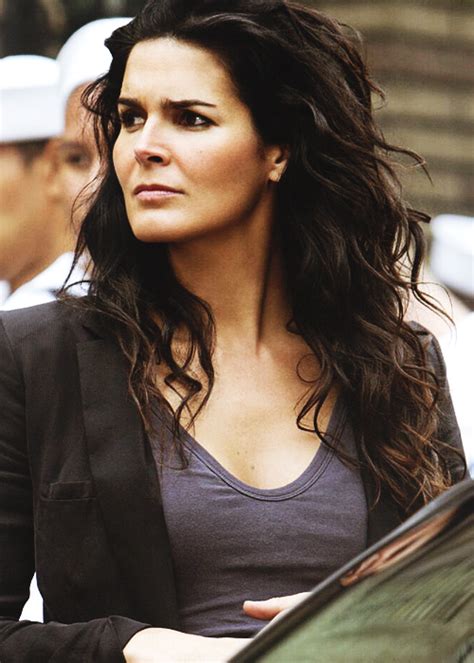 Angie Harmon Can I Please Just Have Her Hair Angie Harmon