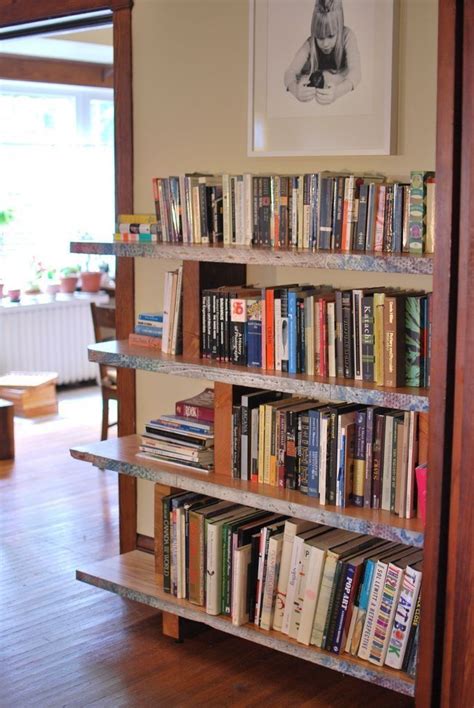 How To Make Cheap Bookshelves Look Built In Clawer Diy