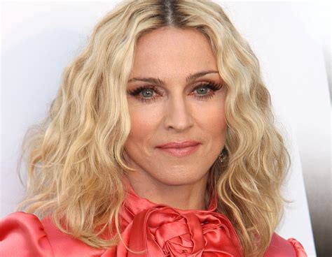 10 Of Madonna S Most Iconic Beauty Looks That Go Down In History