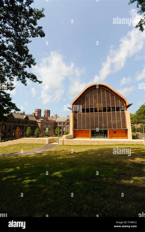 Kroon Hall Yale University Hi Res Stock Photography And Images Alamy