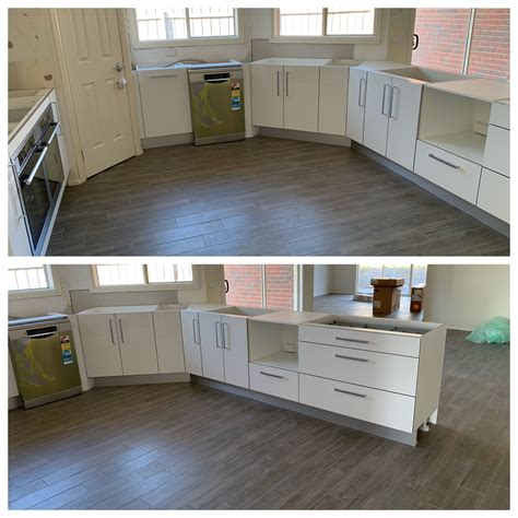 High gloss white kitchen cabinets. My Kitchen finished with White Gloss Acrylic Doors Side 1 ...