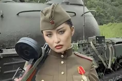 Weird Russian Army Recruitment Video With Glam Gun Toting Women Sexualises Ukraine War Daily