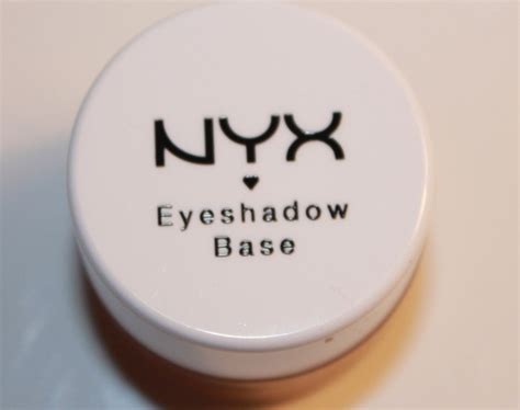 Nyx Eyeshadow Base 03 Csbeautyblog