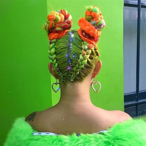 green iz mean 🔫🔥 so in luv with these braided buns superrr cuteee 🍏 ･ﾟ ･ﾟ floguan braided