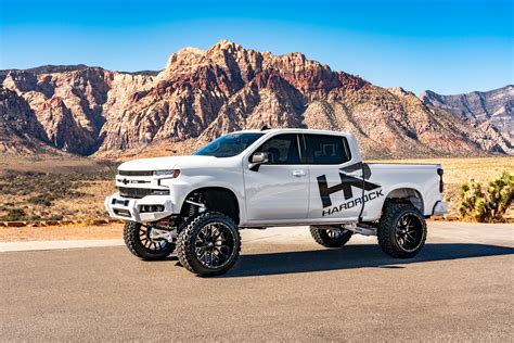 Hardrock Offroad H700 24x14 Afflictions On A Lifted 2019 Chevrolet