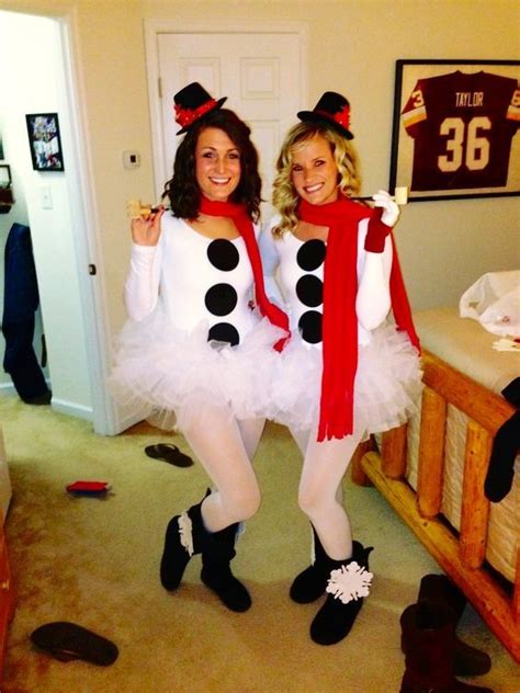 60 awesome girlfriend group costume ideas 2022 christmas costumes diy christmas costumes