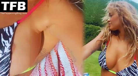 Rita Ora Flashes Her Areola In A Tiny Bikini Sexy Nude Pics