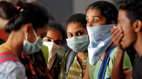 India sees 185,248 cases in a day. India suspends visas in attempt to contain coronavirus ...