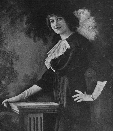Anna Q Nilsson C 1913
