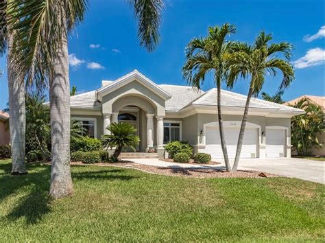 Waterfront Living In Punta Gorda Isles Wamaizng Sunset Views From The