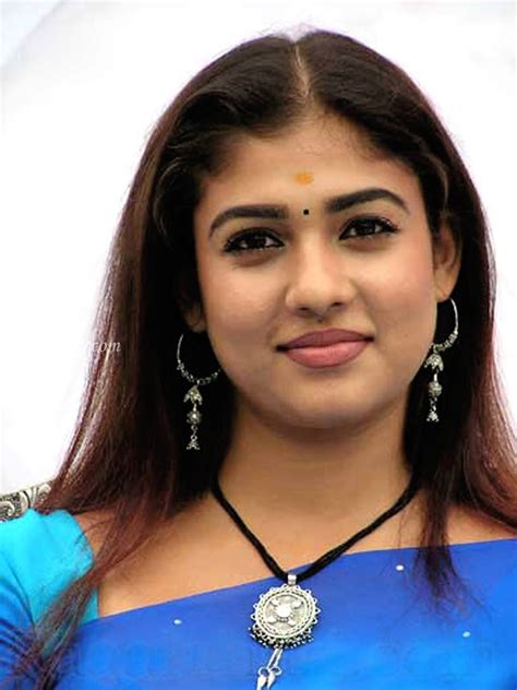 nayanthara hot stills in saree photos indian actress