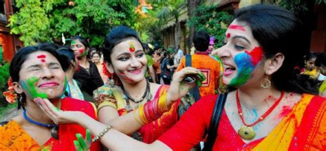 Indians are celebrating holi across the country. Holi, the festival of Holi, the festival of colors Holi in ...
