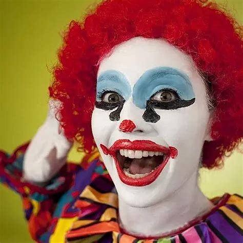 Get A Stunning Happy Clown Face Paint Look For Your Next Party Click
