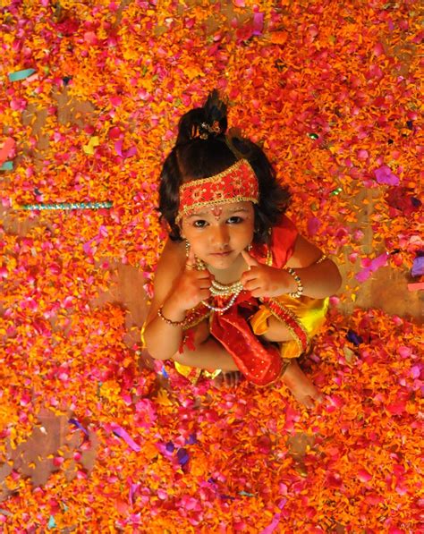 18 Captivating Photos Of Kids Dressed Up As Hindu Gods And Goddesses