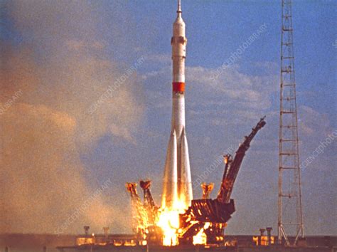 Launch Of Soyuz 19 For Apollo Soyuz Test Project Stock Image S420