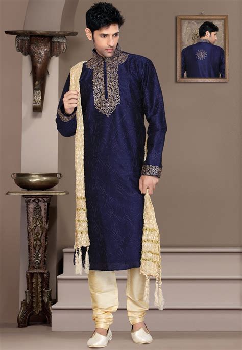 Men's kurta pyjamas have a basic style they are come up as we are offering flat 25% off + free gifts on this men's kurta pajamas collection and fabric available are art silk, velvet, brocade, linen, jacquard and silk. #Blue #Kurta with Churidar @ $68.00 | Indian outfits, Navy ...