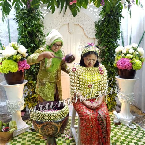 Foto Bridal Pernikahan Oleh Arum Ndalu Sanggar Rias Pengantin Pernikahan Pengantin