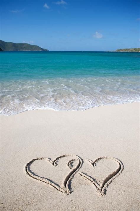Hearts Written In The Sand Beach Pictures Beach I Love The Beach