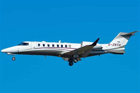 Breaking Down The Cost Of A Learjet Executive Flyers