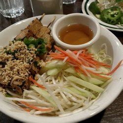 A place where friends and families can also come to enjoy vietnamese food, whenever they are tired of having fried seafood in cape cod, ma. Best Pho Restaurant Near Me - June 2018: Find Nearby Pho ...