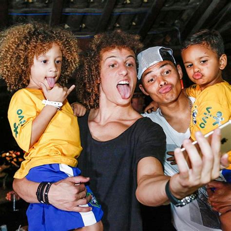 Oct 01, 2020 · thiago silva helped psg reach the uefa champions league final in 2020. Após dois anos, sósias de David Luiz e Thiago Silva se ...
