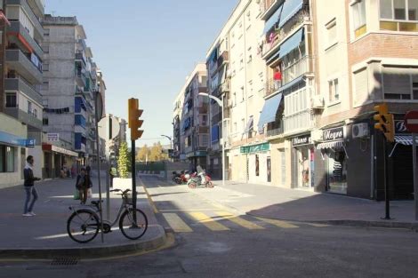 Konaklamanız için fiyatları karşılaştırın ve en iyi teklifi alın. El tráfico vuelve a calle Santa Marta tras la ...
