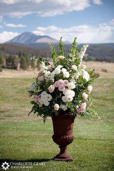 Love The White Floral Arrangement For Wedding Ceremony I