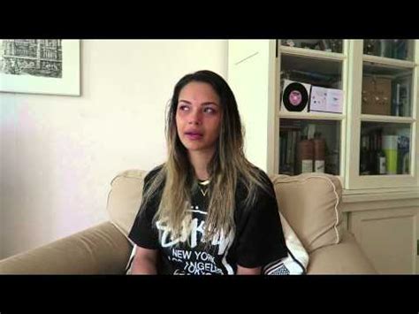 Monica geuze fap bikini, famke louise ben je wel eens in je reet monica geuze conversaties, vindt monica geuze baffen normaal rad van supergaande afl 5, katervrij bier drinken met thomas vlog 688. MIJN VERHAAL - MONICAGEUZE - YouTube
