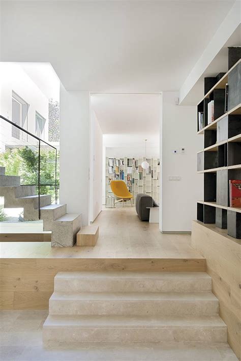 ¿estás buscando inspiración para decorar salas modernas en espacios pequeños? Ideas sencillas para distribuir bien los metros de casa