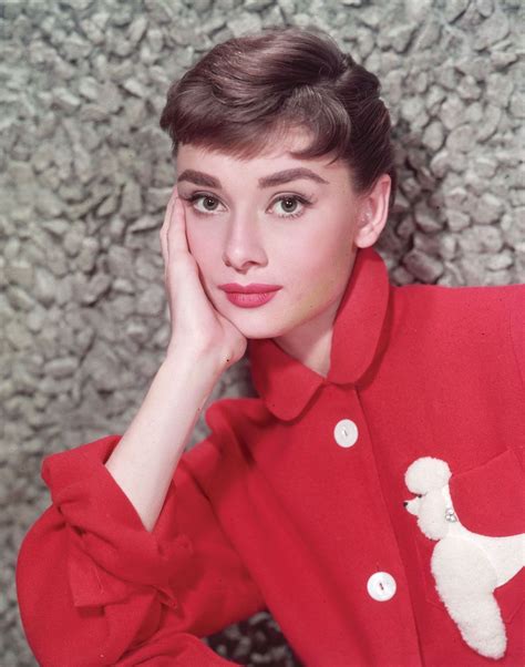 Audrey Hepburn Biography Movies Sabrina Breakfast At Tiffanys