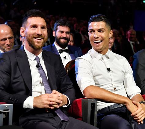 Se Trata Del Futbolista Elegido Para Relevar El Trono Que Cristiano Y Messi Llevaron En La