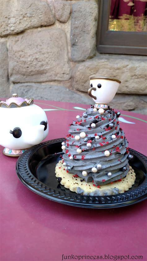 We did not find results for: Mrs. Potts and Chip Funko Pops try "The Grey Stuff" (it's ...