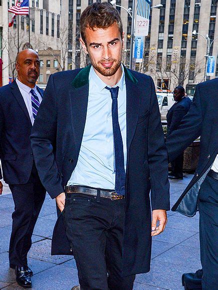 17 Theo James Style Ideas Theo James James Divergent