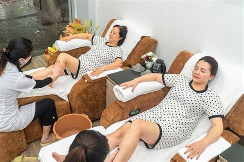 60 Phút Foot Massage Thư Giãn Bằng Tinh Dầu Tại Hồng Hạnh Spa