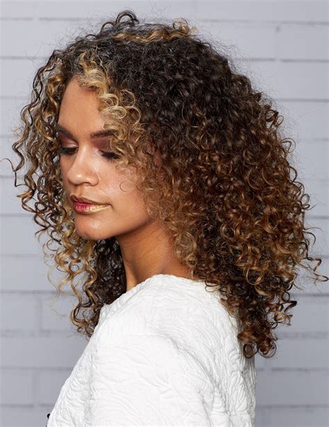 Women and girls with short hair have a lot of options at their disposal to try out different looks. Curly medium hairstyles for women 2019-2020 | by Haircuts ...