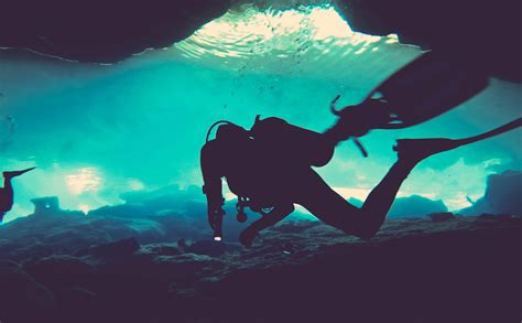 Download Thrilling Exploration Scuba Diver In Underwater Cave