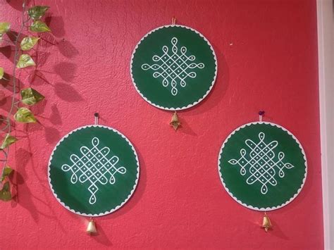 Kolam designs on wood plate. Perfect for backdrop/festive/wall | Etsy