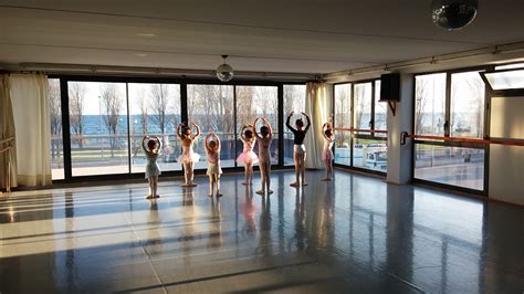 Academia De Baile Escola De Ballet L EIX Academias Extraescolares Clases