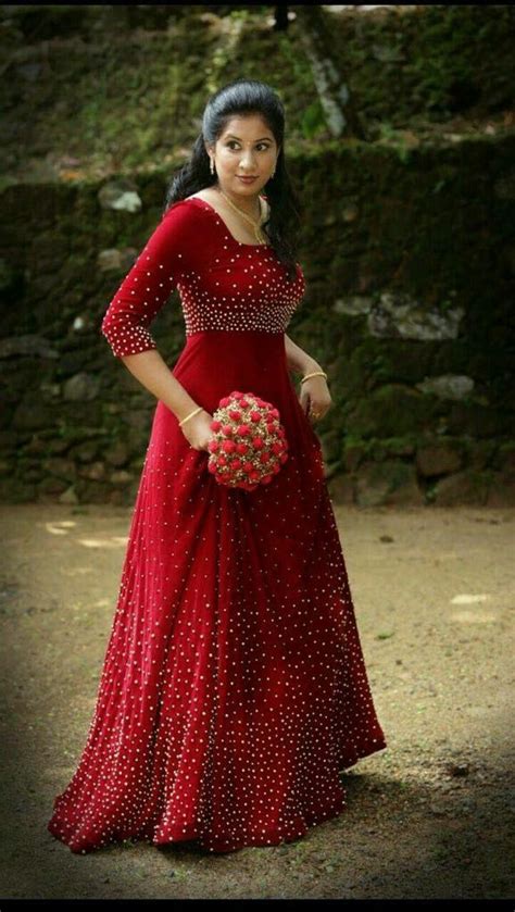 Pin By Divya S On Dress Gown Party Wear Formal Evening Dresses
