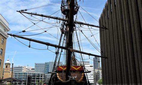 Name The Golden Hinde National Historic Ships