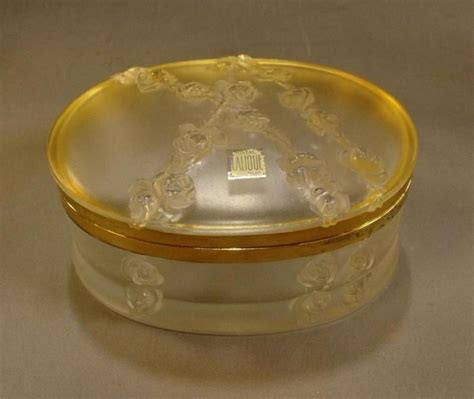 Lalique Crystal Trinket Box With Rose Garland Decoration Boxes Jewellery And Trinket Not