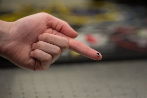 Voyant Photonics Creates Lidar That Can Fit On Your Fingertip
