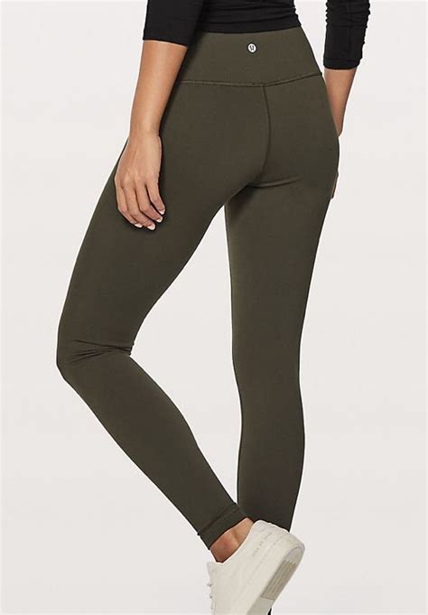 woman lululemon clothes