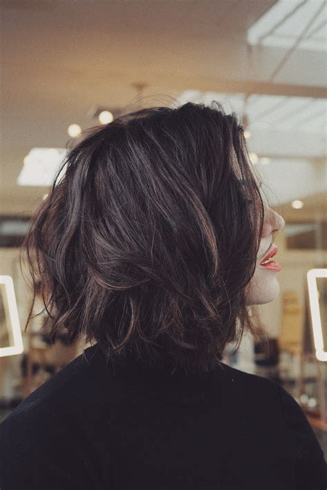 Mandy Moore Debuts Wavy Bob Haircut — With Photos Allure