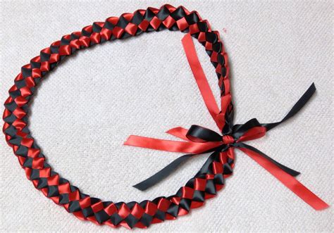 How To Make Ribbon Leis Easier Guide For Me Than Other Ones Video Tutorial Diy