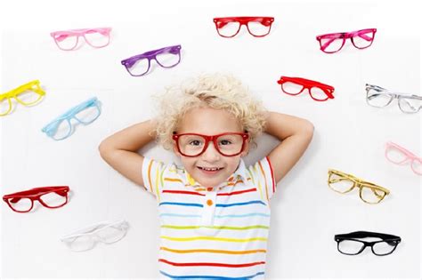 How To Choose Kids Eyeglasses Wanderglobe