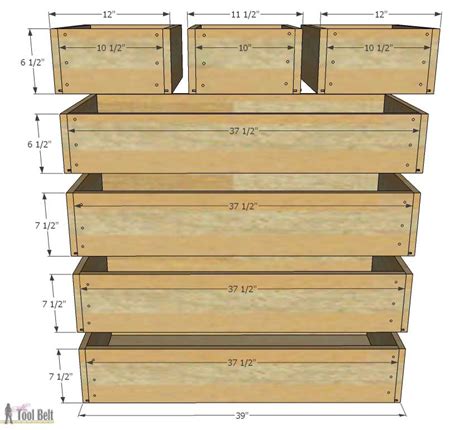 For my chest of drawers, i added a necklace hanger which provides useful storage and allows me to create some depth by decorating smaller and shorter items in they also add a bit more height to the vignette so it's another great way to create a more dynamic display whilst bringing in your personality. Empire Dresser in Princess Purple - Her Tool Belt