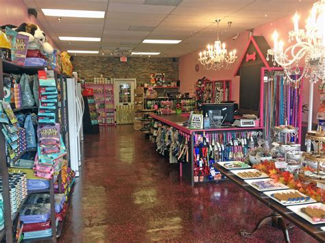 Pin by Woof Gang Bakery on WGB Florida | Pet store design, Pet store