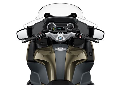 Set the cruise control at whatever speed feels good, the rt drones easily along with that soothing. 2020 BMW R1250RT Guide • Total Motorcycle